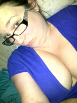 girlfriendpics:  Thanks for the submission and keep them coming!