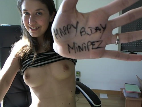 #NSFW @minipez @itashiuchiwa oh j'avais pas vu !!! Bon Anniv Minipez! <3<3