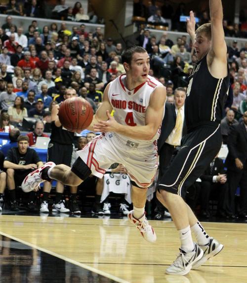 Ohio State’s Aaron Craft…pits, biceps, and muscled legs!!