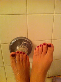 hotwifekristine:  My toes. Lol