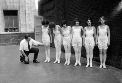 all-the-things-we-are:  Ned Wayburn Advising Ziegfeld Girls,