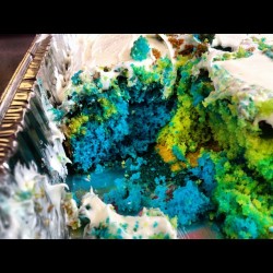 Devoured. #cake #colours #icing #food #iphoneography  (Taken