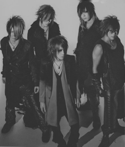  Day 1 - Your favorite band: the GazettE 