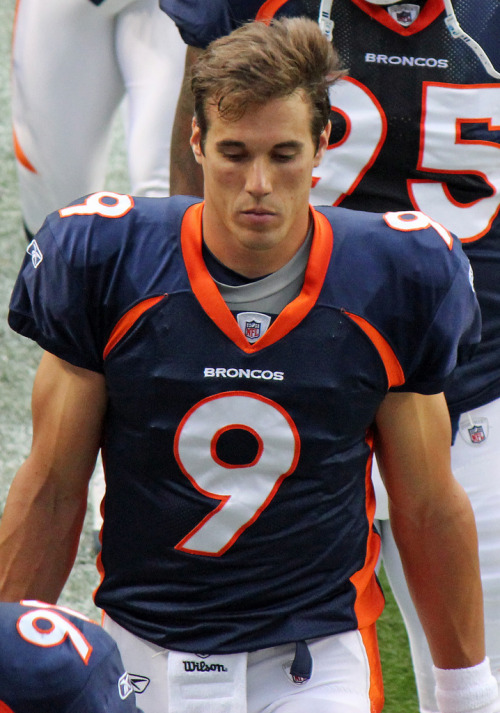 Welcome to the Kansas City Chiefs….Brady Quinn!