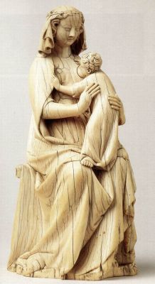 missfolly:  Ivory carving of Virgo Lactans (Virgin Mary suckling