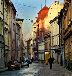 ysvoice:  | ♕ |  Morning streets - Lviv, Ukraine  | by ©