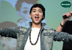 turtlehyerin:  120318 Baro at SingSing Sandeul Day Credit: Chabaro