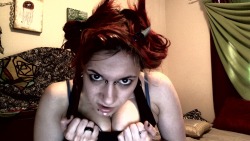 HAIRDYE TIME!!!!!! WHEEEE!!!!! Hanging out on MyGirlFund with