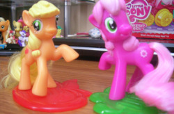 I got more McD ponies today uvu 