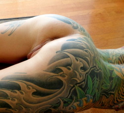 findingboobs:  Mais em findingboobs.tumblr.com Submit findingboobs@gmail.com
