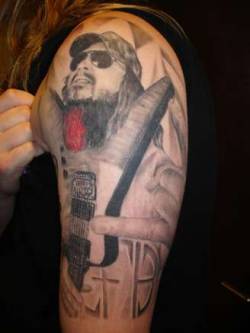 love this guys tat