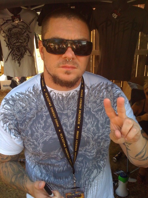 i met Mark Hunter of Chimaira at the OKC Mayhemfest 