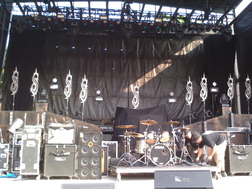 slipknot stage setup
