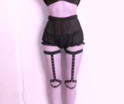 creepyyeha:  Knee Cuff Garters are back up on my shop! ^_^ 