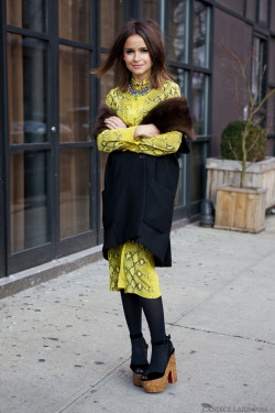 what-do-i-wear:  Mira Duma in New York Fashion Week!  Wearing: