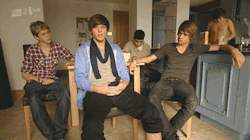 whenwewereyoungitwaseasy:  I love how Harry Styles just walks
