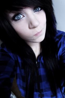 fuckyeahledaandamber:  Amber~ 