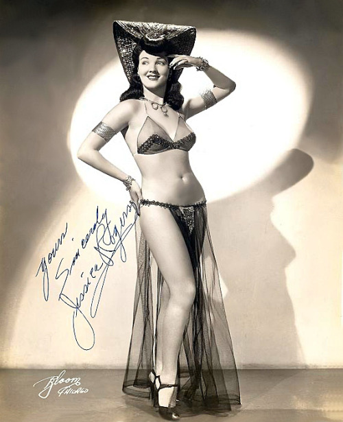   Jessica Rogers    aka. “The WOW Girl”.. An early promotional photo.. Here, signed: “Yours Sincerely — Jessica Rogers”..  
