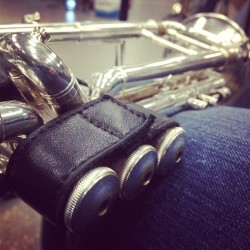 #trumpet #musicalinstrument #music #noise #silver #shiny #iphoneography