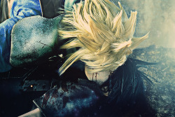 yaoiholics:  ♚Zack Fair&Cloud Strife. {FF VII} source: Hirako-f-w