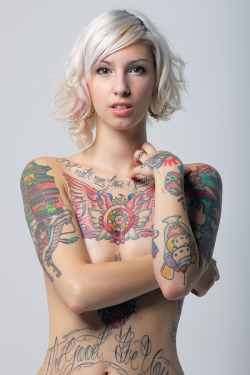 FUCK YEAH, GIRLS WITH TATTOOS