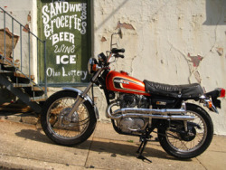 brushfactorywoodwork:  BF Honda CL360 out and about 