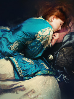 agameofclothes:blue gown for Sansa
