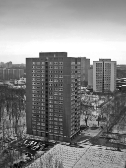 eastberliner:  A plattenbau building in lichtenberg/eastberlin