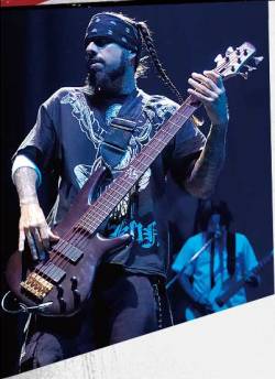  1 of my favt bassists from 1 of my favt bands :)