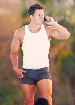 poisonparadise:  Mark Wahlberg | Pain and Gain on setMIAMI, FL