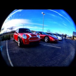 carsxgirl:  #Fisheye fun…. #Mini #MiniCooper #Corvette #Chevy