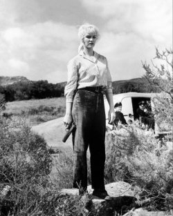 Dorothy Provine in The Bonnie Parker Story (1958)