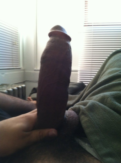 PRAISE BIG BLACK PENIS! s-fit-c:  James ;) manuponman:  #thirsty