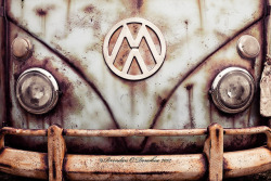 sic56:  Old VW Truck by B.O.D on Flickr.