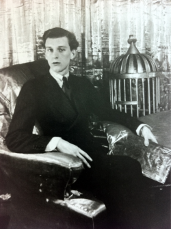 bassington:  Stephen Tennant, photographed by Cecil Beaton, c.