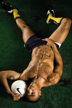 red-meat:  From Turnon: Sports: The Best in Erotic Sports Photography