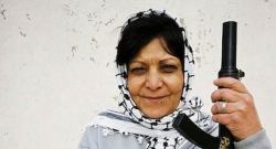 humanoidhistory:  Leila Khaled, politician, fighter, activist,
