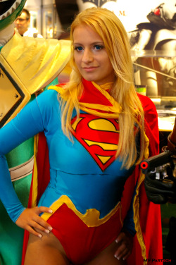 americancomicon:  Supergirl: The New 52. Comic-Con. San Diego.