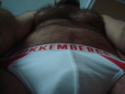 hairygooner:  Hairy  A position I want to be in….