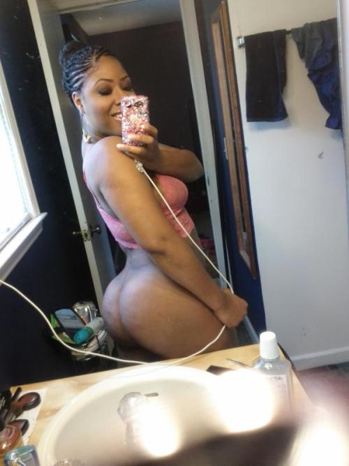 omg-thickness.tumblr.com/post/22727395130/
