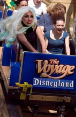 ohmarmelade:  Gaga at Disneyland.