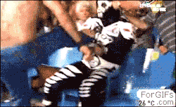 cochinagrind:  how sad that guys all in the moment of unmasking