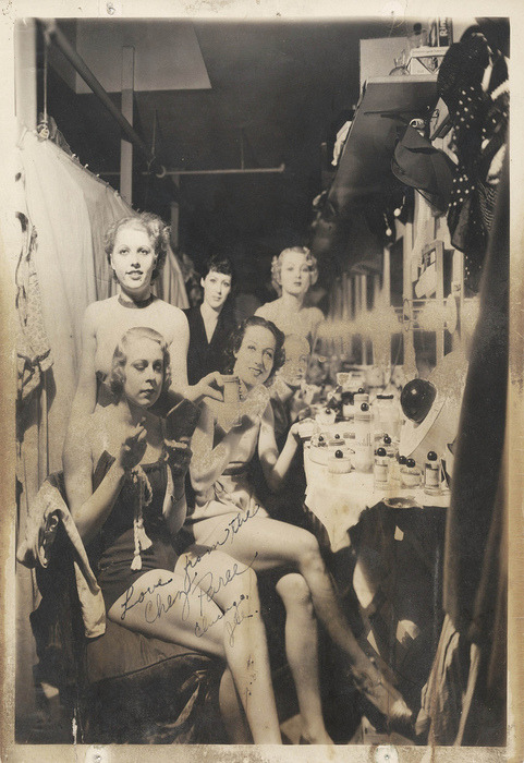 calumet412:  Vintage 30’s-era photograph of showgirls in their dressing room, at the World Famous ‘Chez Paree’ nightclub in Chicago.. 