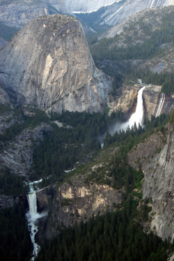 altonbrownisgod:  Vernal Fall and Nevada Fall. 