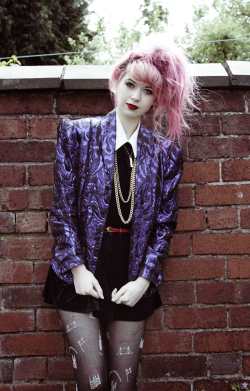 barbiesawhore:  grunge/pastel 