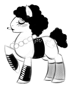 tarajenkins:  Stripey needed to see this.  THIS IS THE BEST PONY OMG I WOULD BRAVE THE BRONY WATERS FOR THIS