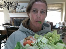 pootsy:  I FOUND A SET OF PHOTOS OF MY MOM EATING SALAD ON HER