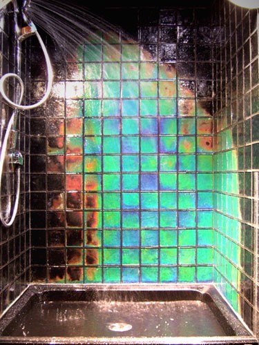 cuddlyxmedics:  whenthesunshinesthrough:  Shower head that turns water rainbow colors                             Bath tiles that change color according to heat                            = Don’t take a shower if you’re