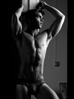 c-in2:  C-IN2 model Chris Campanioni is simply gorgeous in his