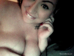 housewifeswag:  hi. 